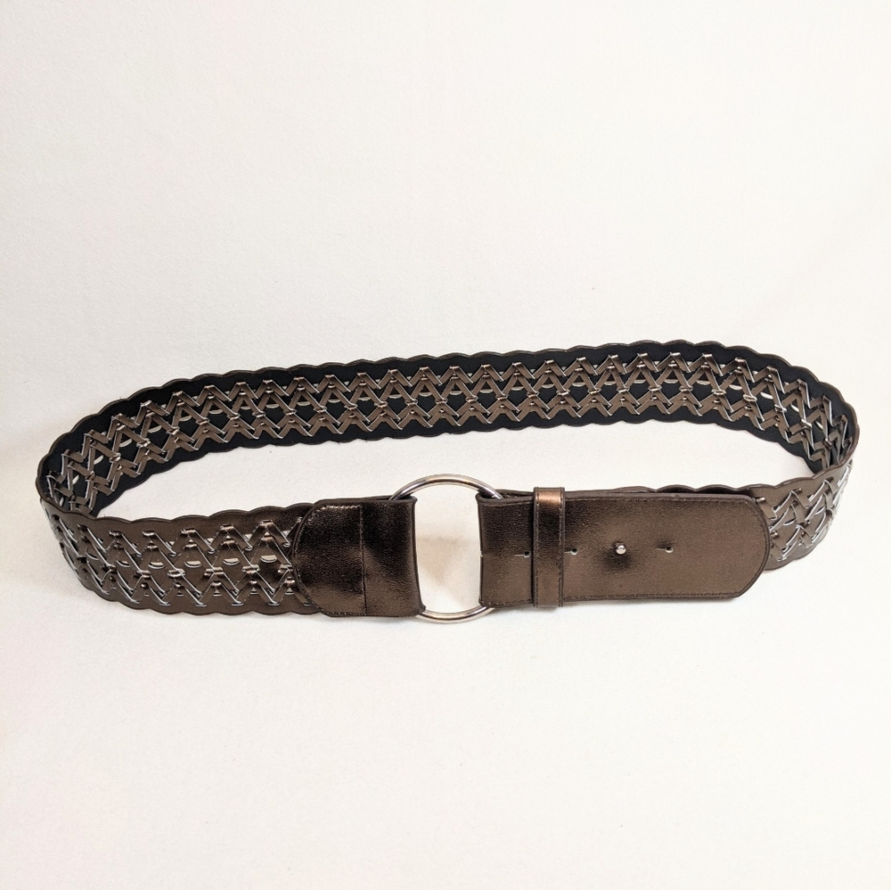 Metro7 Belt 40in Bronze Woven Chevron Pattern Open Round Buckle Peg Flap Closure